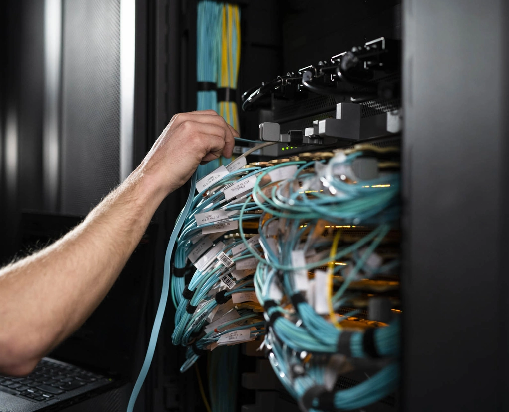 Fibre patching in a rack at Greenhouse Datacenters in Naaldwijk